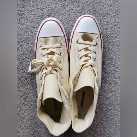 NEW Converse Chuck Taylor All Star High Classic Light Yellow Sneakers Sz13 - Picture 2 of 7